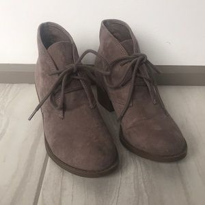 ✨Carlos by Carlos Santana✨ Suede Graham Ankle Boot